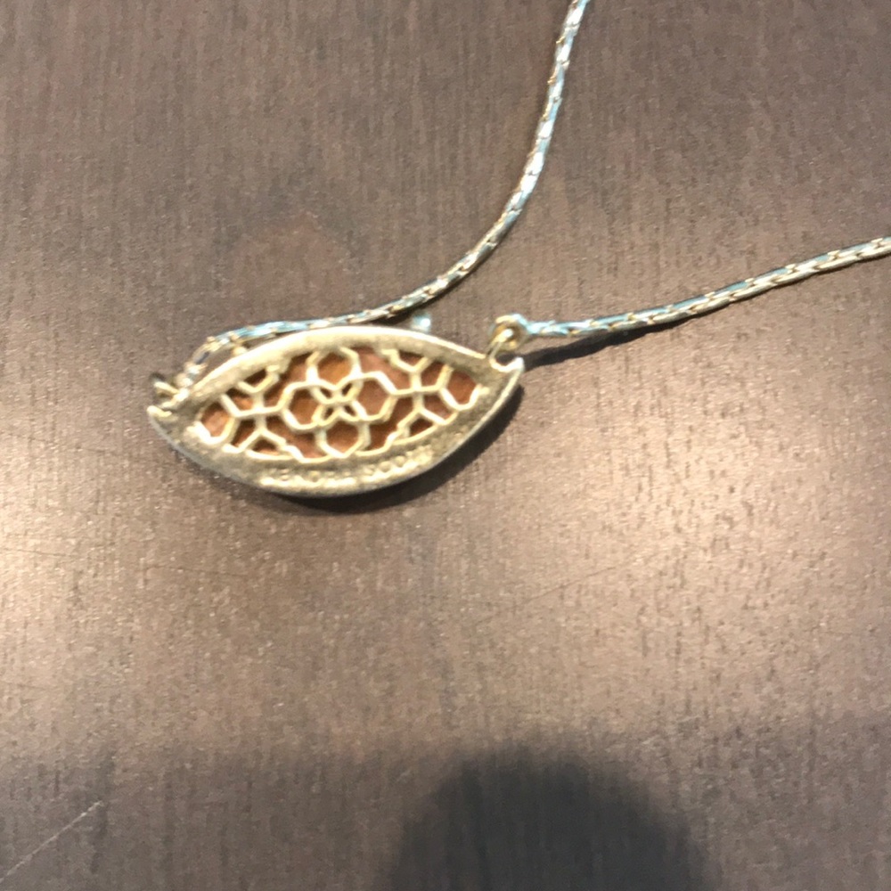 KENDRA SCOTT NWT Meghan Pendant Necklace - Picture 7 of 8